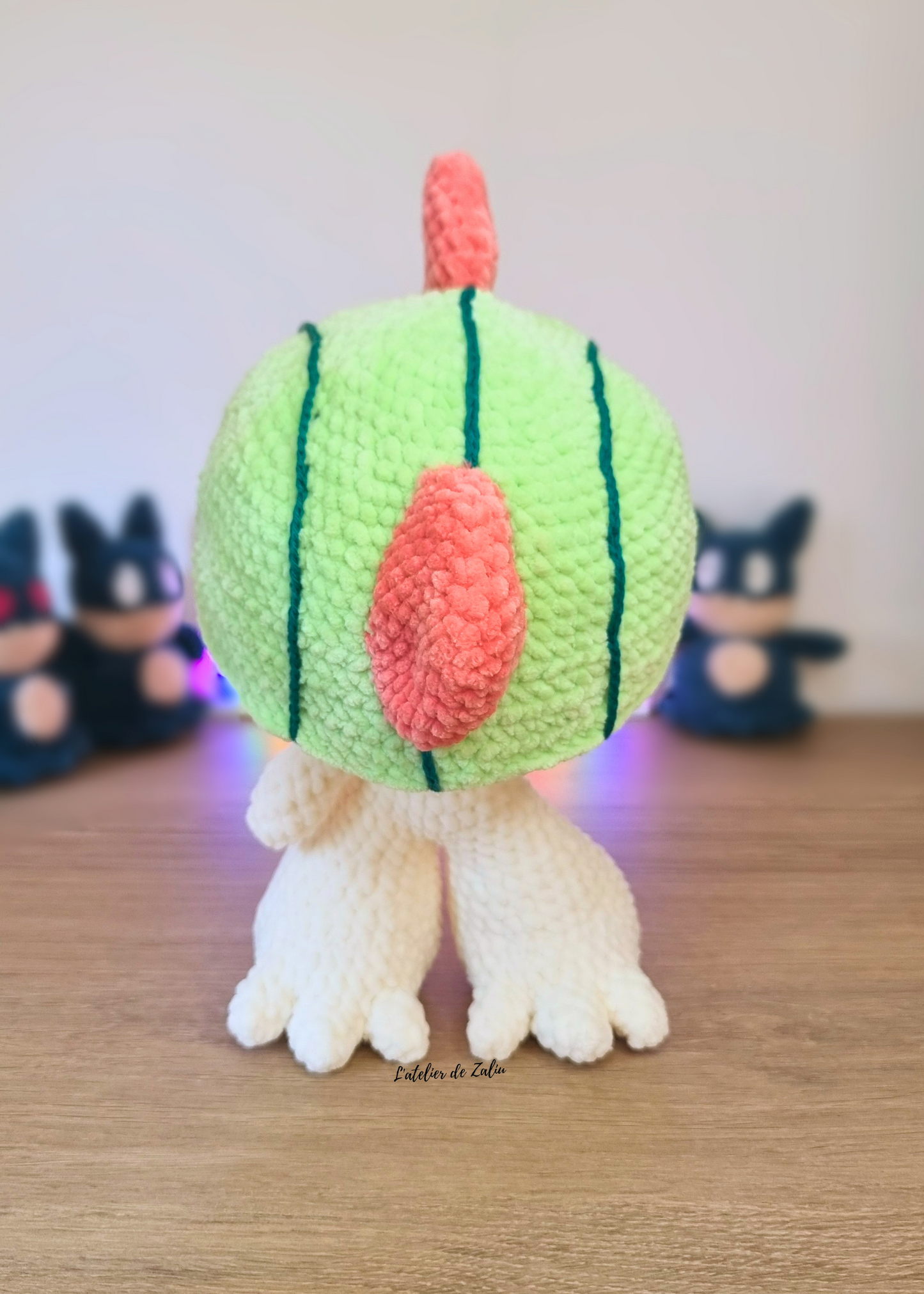 Ralts Tarsal crochet needle felting pièce unique peluche décoration normandie l'atelier de zaliu fait main adorable mignon pokemon