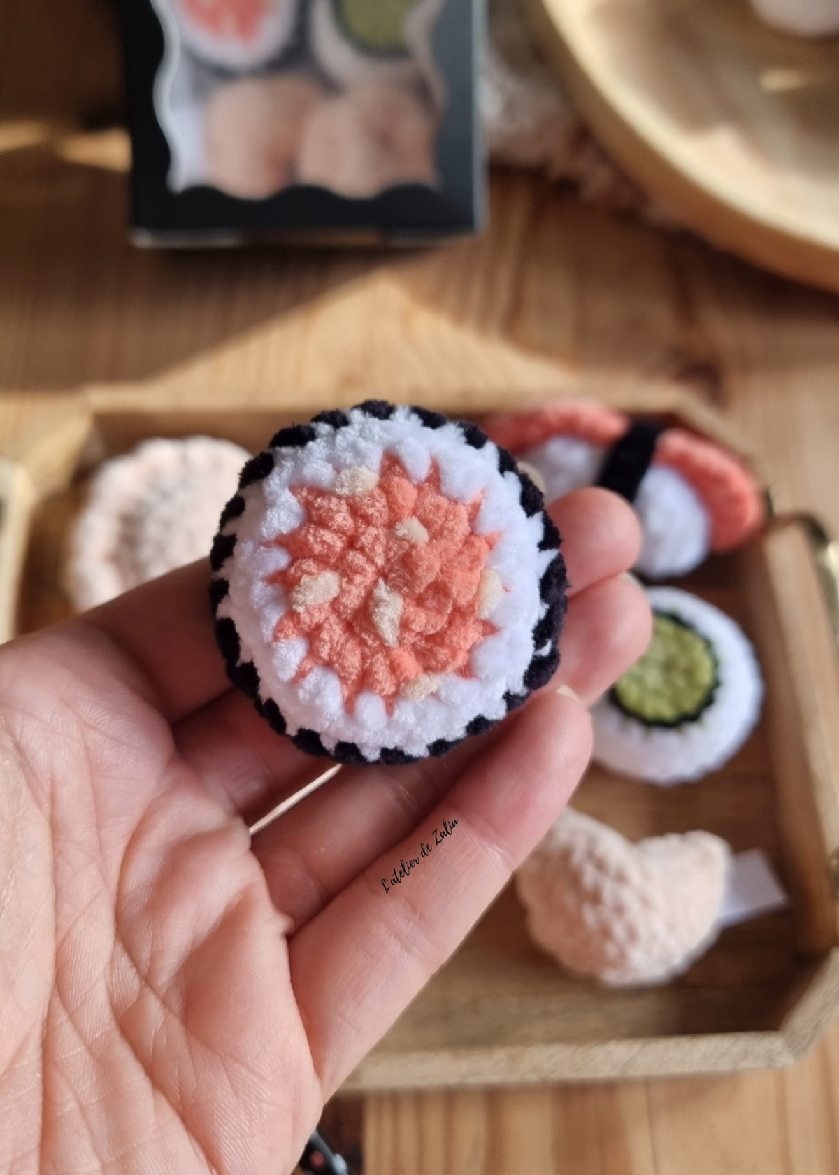 Sushi plateau repas sur mesure personnalisé crochet fait main normandie