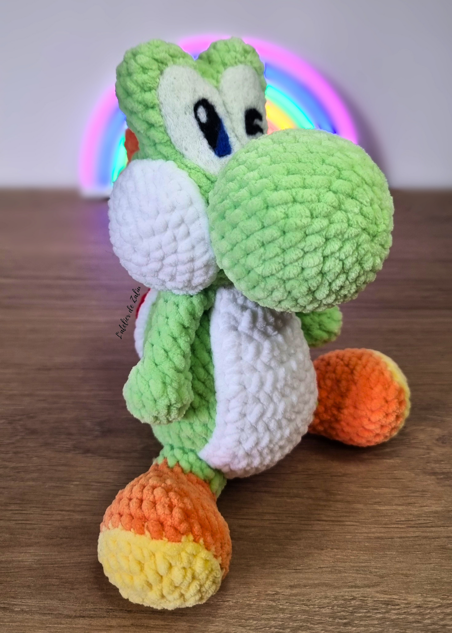 yoshi dinosaure vert crochet needle felting personnalisé sur mesure fait main normandie peluche pont-audemer l'atelier de zaliu