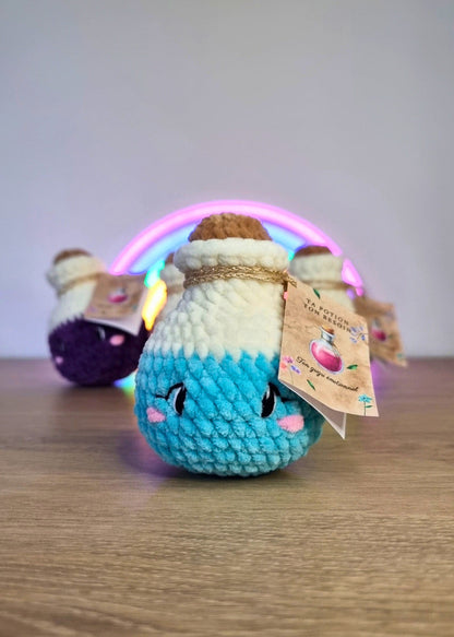 potions crochet émotions
peluche fait main normandie l'atelier de zaliu amigurumi piece unique pont audemer le havre