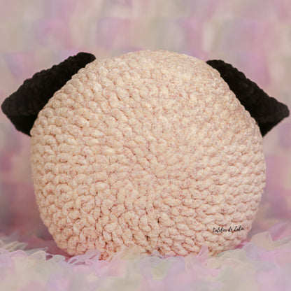 Coussin pillow pug carlin crochet pattern patron amigurumi peluche fais main france qualité normandie franckie franck le pug le carlin crocheter patron sweet doux jumbo jumboyarn