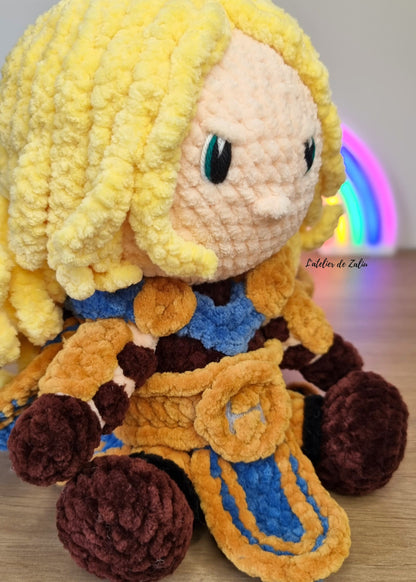Arthas paladin wow poupée amigurumi crochet fait main piece unique normandie l'atelier de zaliu 