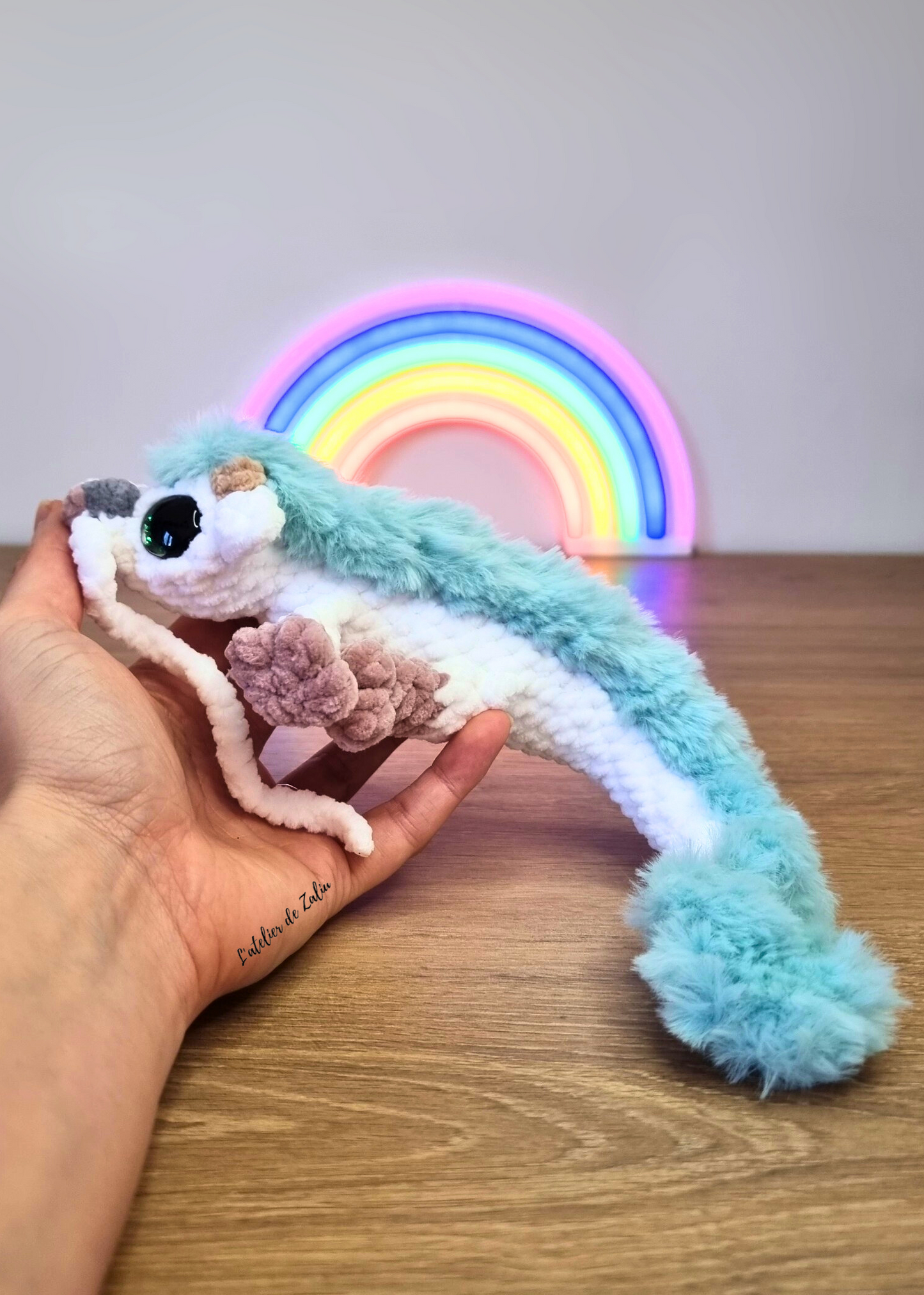 Haku dieu de la rivière voyage de chihiro dragon blanc vert peluche main crochet normandie ghibli studio
