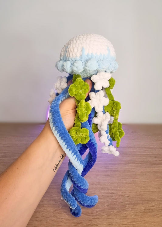 Méduse décorative fleur trèfle crochet fait main normandie l'atelier de zaliu pont audemer ponto artisane déco