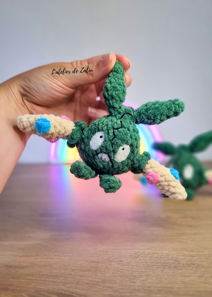 Pokemon poubelle miamiasme sac poubelle monstre de poche fait main normandie needle felting piquage à l'aiguille laine cardée crochet fil chenille fait à la main le havre l'atelier de zaliu