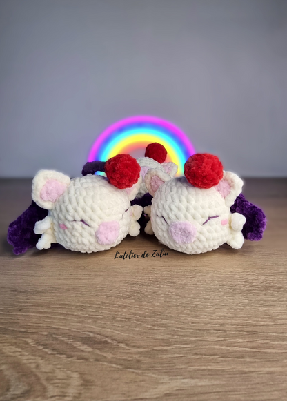 mog moogle mini peluche fait main crochet normandie final fantasy XV XIV XIII XII XI X IX VIII VII VI V IV III II I  FF l'atelier de zaliu pont-audemer le havre