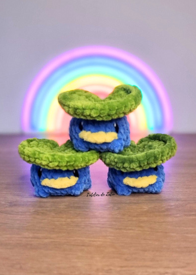 nénupiot le nenuphar de pokemon fait main peluche crochet brodé canard nénuphar plante pièce unique artisanal artisan normandie le havre pont audemer honfleur atelier de zaliu