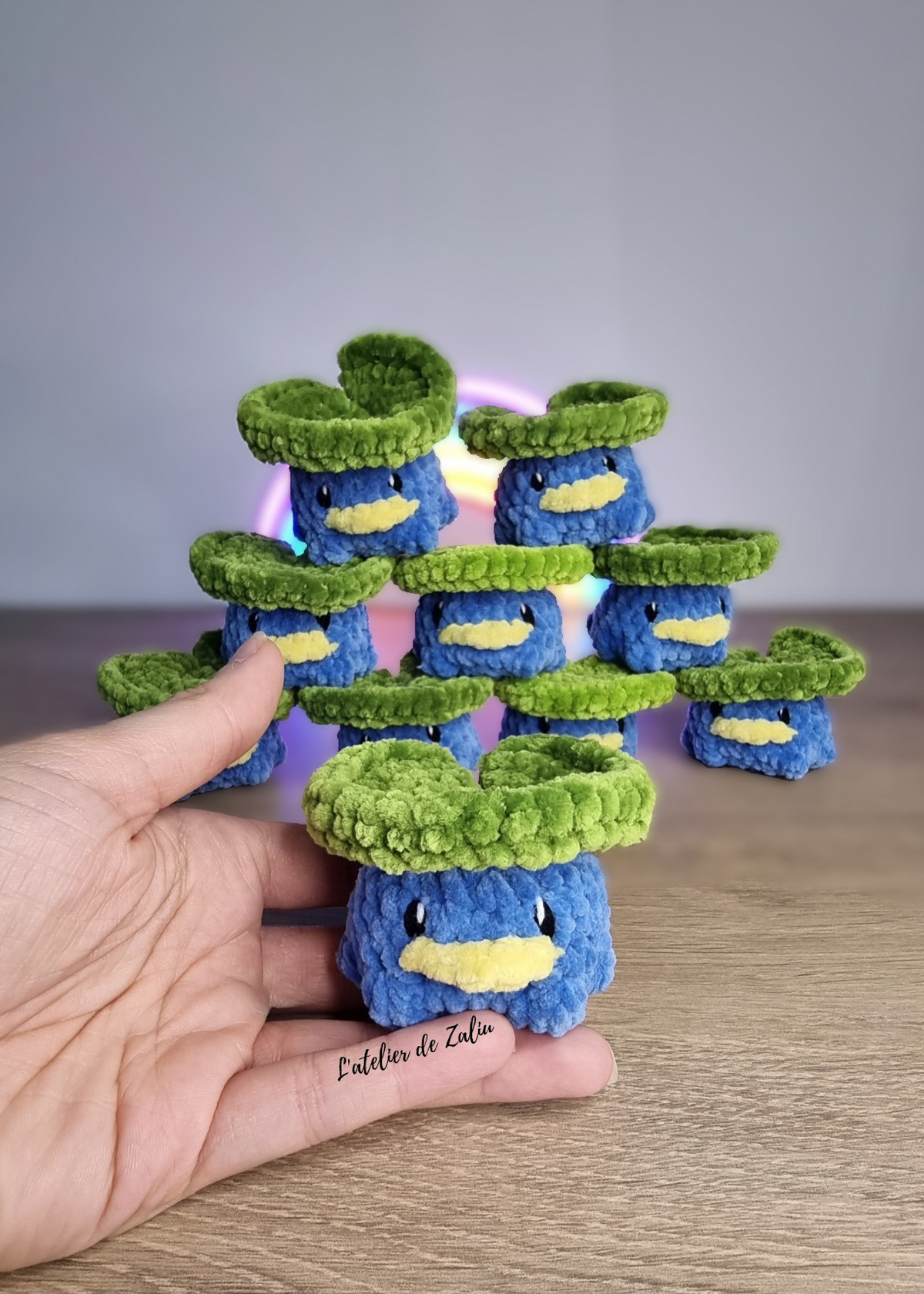 nénupiot le nenuphar de pokemon fait main peluche crochet brodé canard nénuphar plante pièce unique artisanal artisan normandie le havre pont audemer honfleur atelier de zaliu