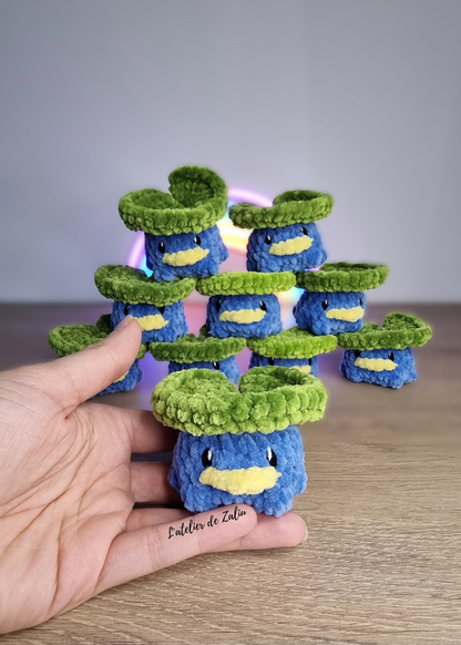 nénupiot le nenuphar de pokemon fait main peluche crochet brodé canard nénuphar plante pièce unique artisanal artisan normandie le havre pont audemer honfleur atelier de zaliu