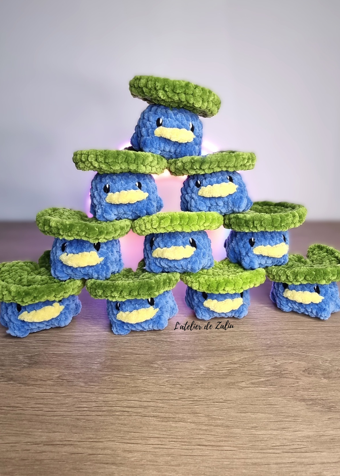 nénupiot le nenuphar de pokemon fait main peluche crochet brodé canard nénuphar plante pièce unique artisanal artisan normandie le havre pont audemer honfleur atelier de zaliu