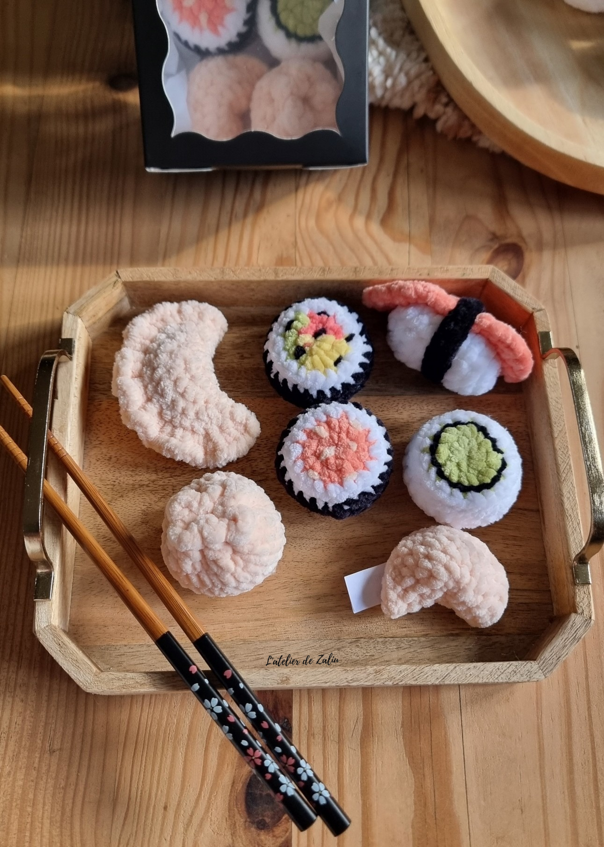 Sushi plateau repas sur mesure personnalisé crochet fait main normandie 