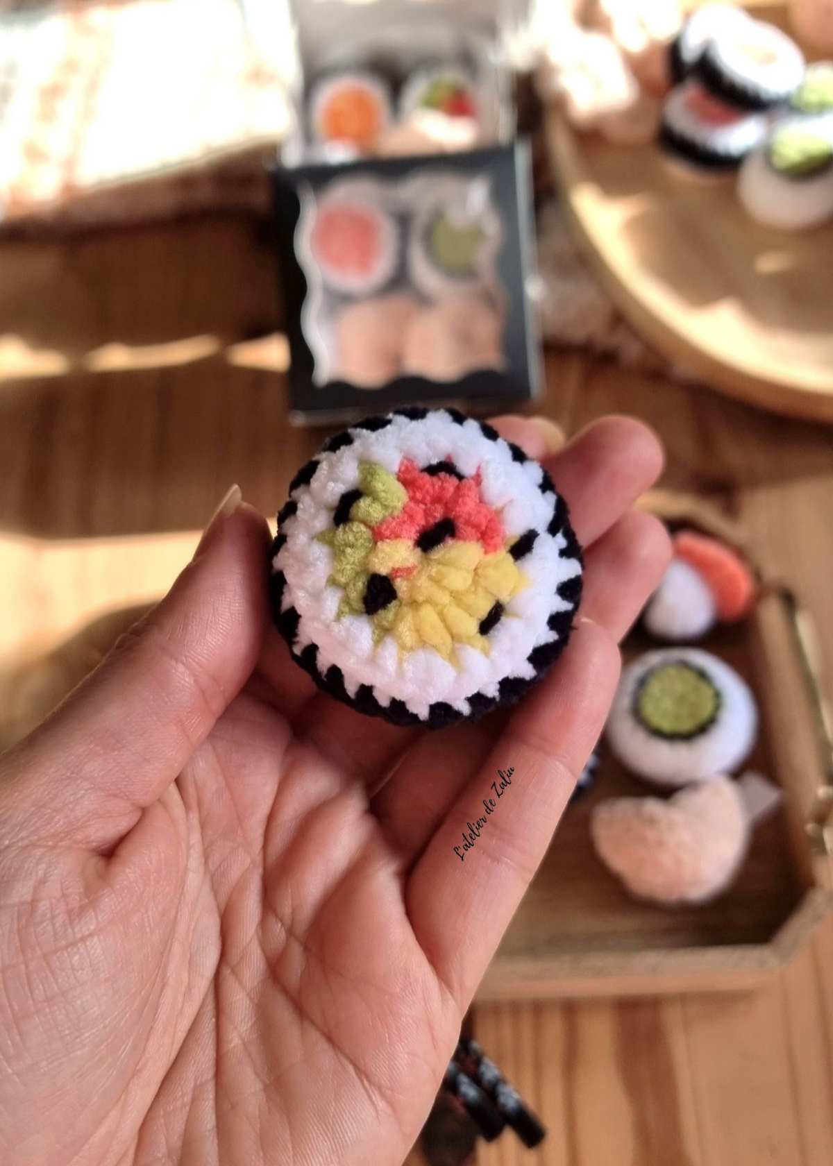 Sushi plateau repas sur mesure personnalisé crochet fait main normandie 