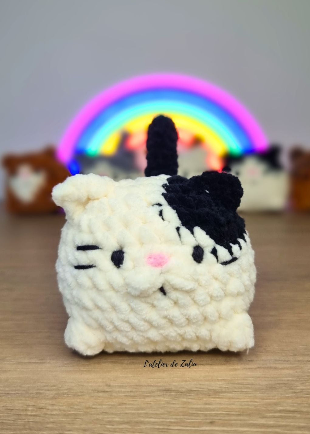 chat bouboule crochet cat chubby doux moelleux mignon crochet amigurumi fait main l'atelier de zaliu normandie le havre pont audemer piece unique personnalisé